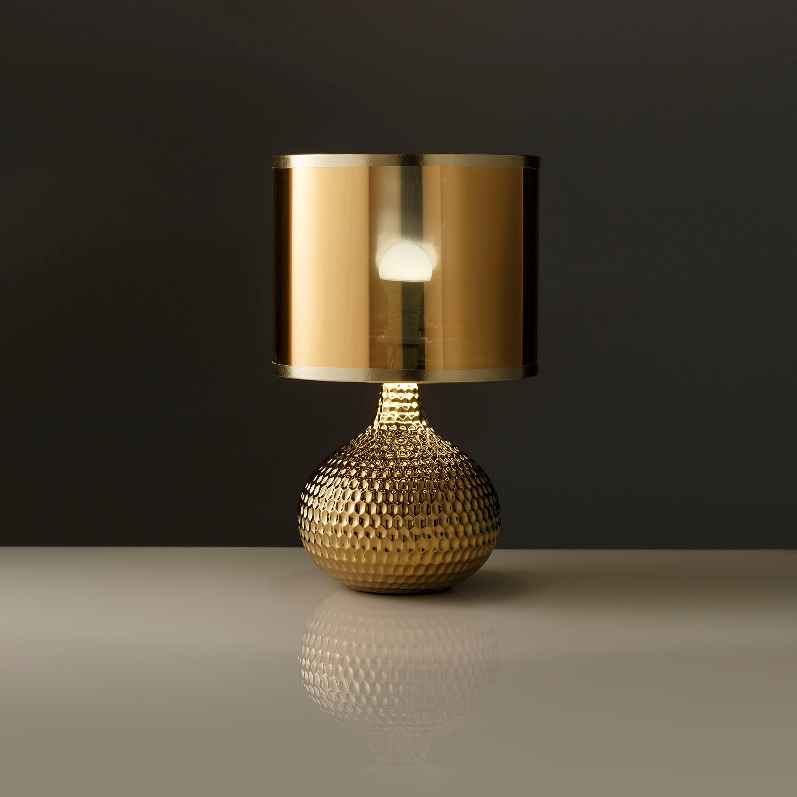 AGEN goldene Tischlampe