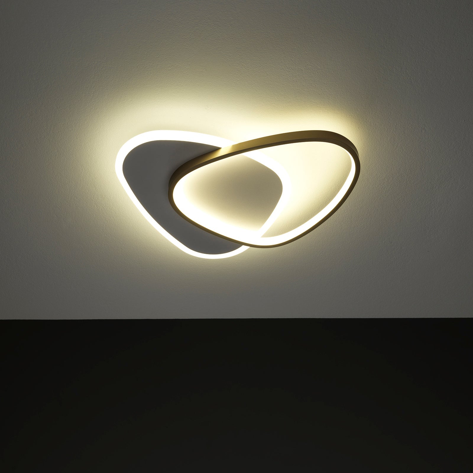 OTTAVIA goldene LED-Deckenleuchte