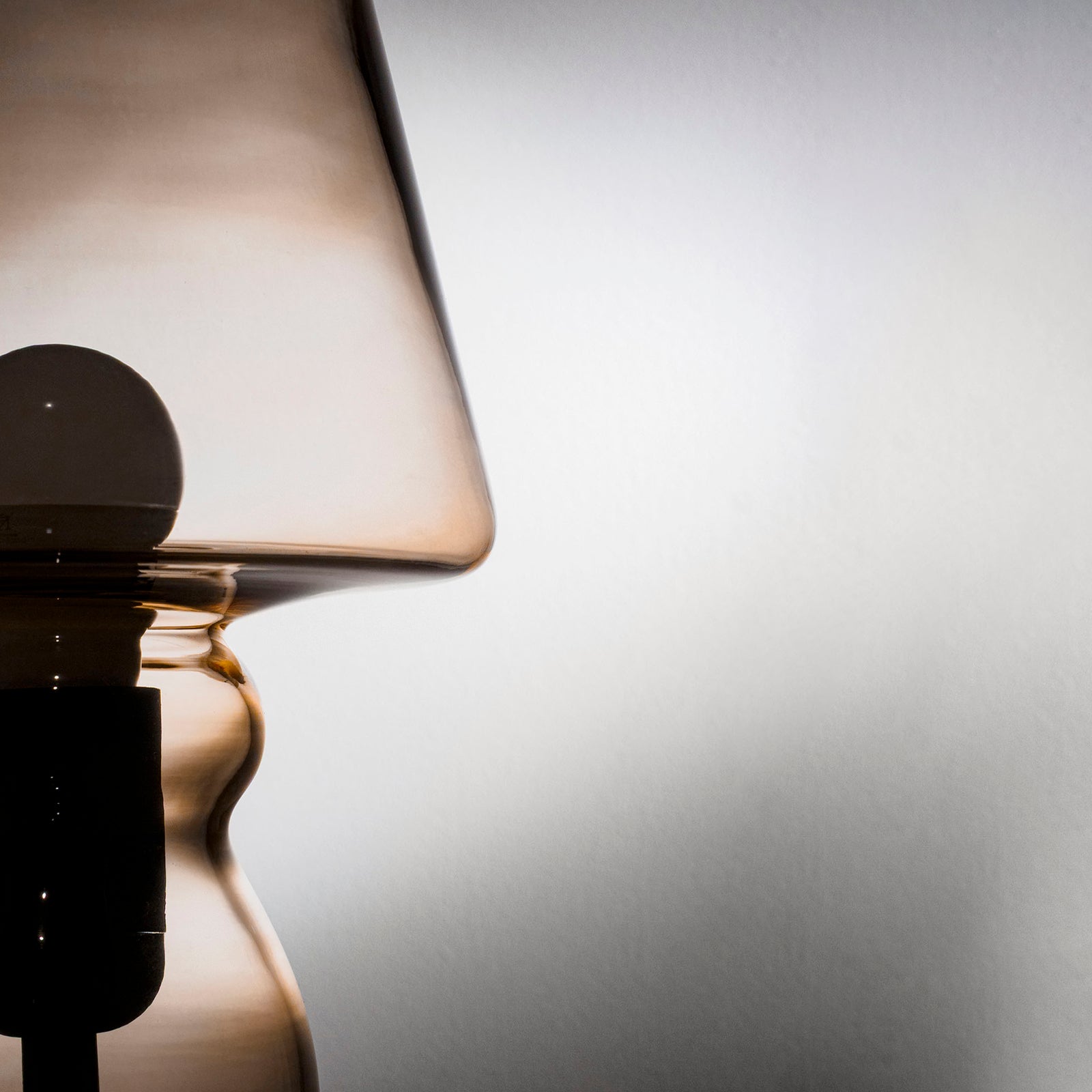 Lampada da tavolo NIVIS