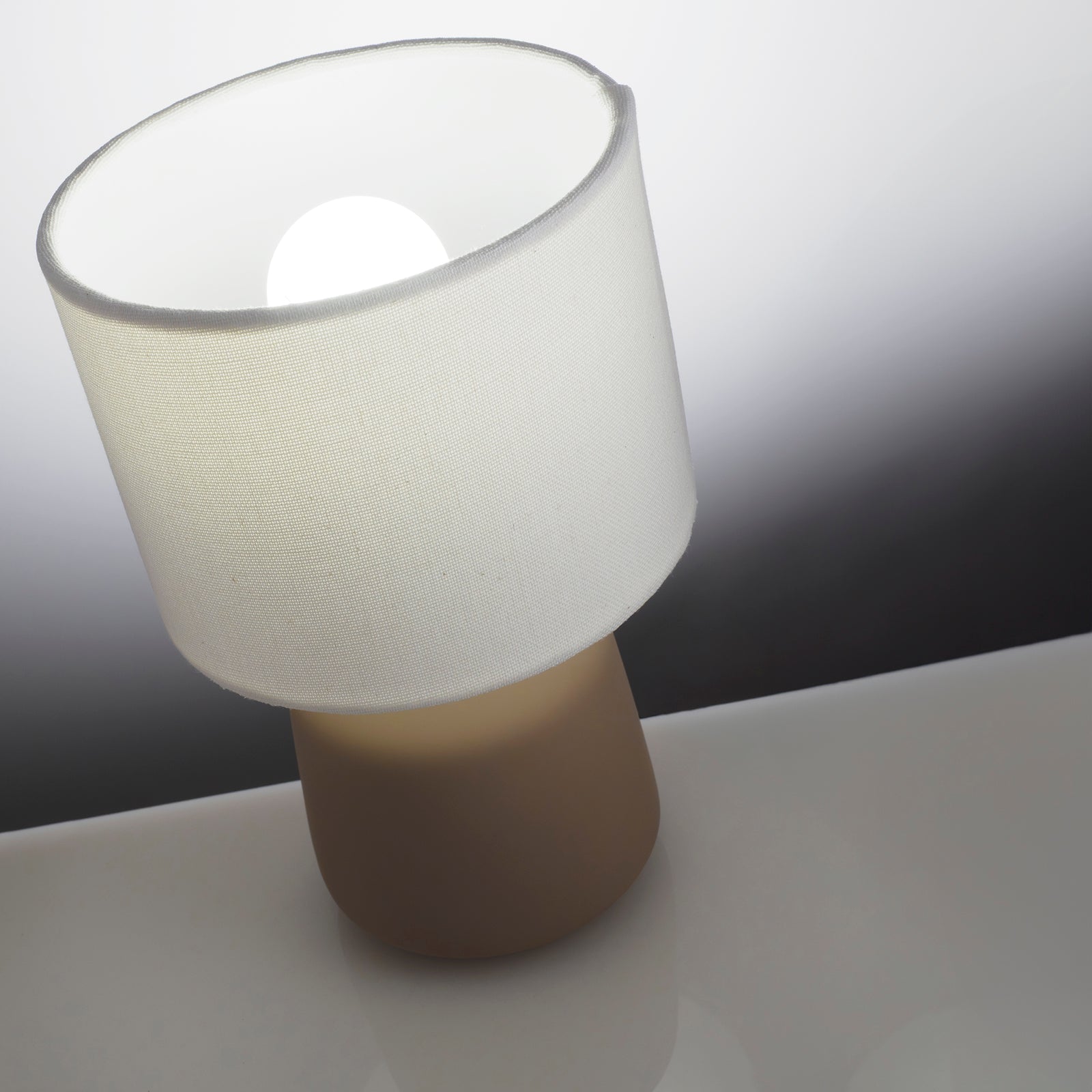 Lampada da tavolo MAYEN