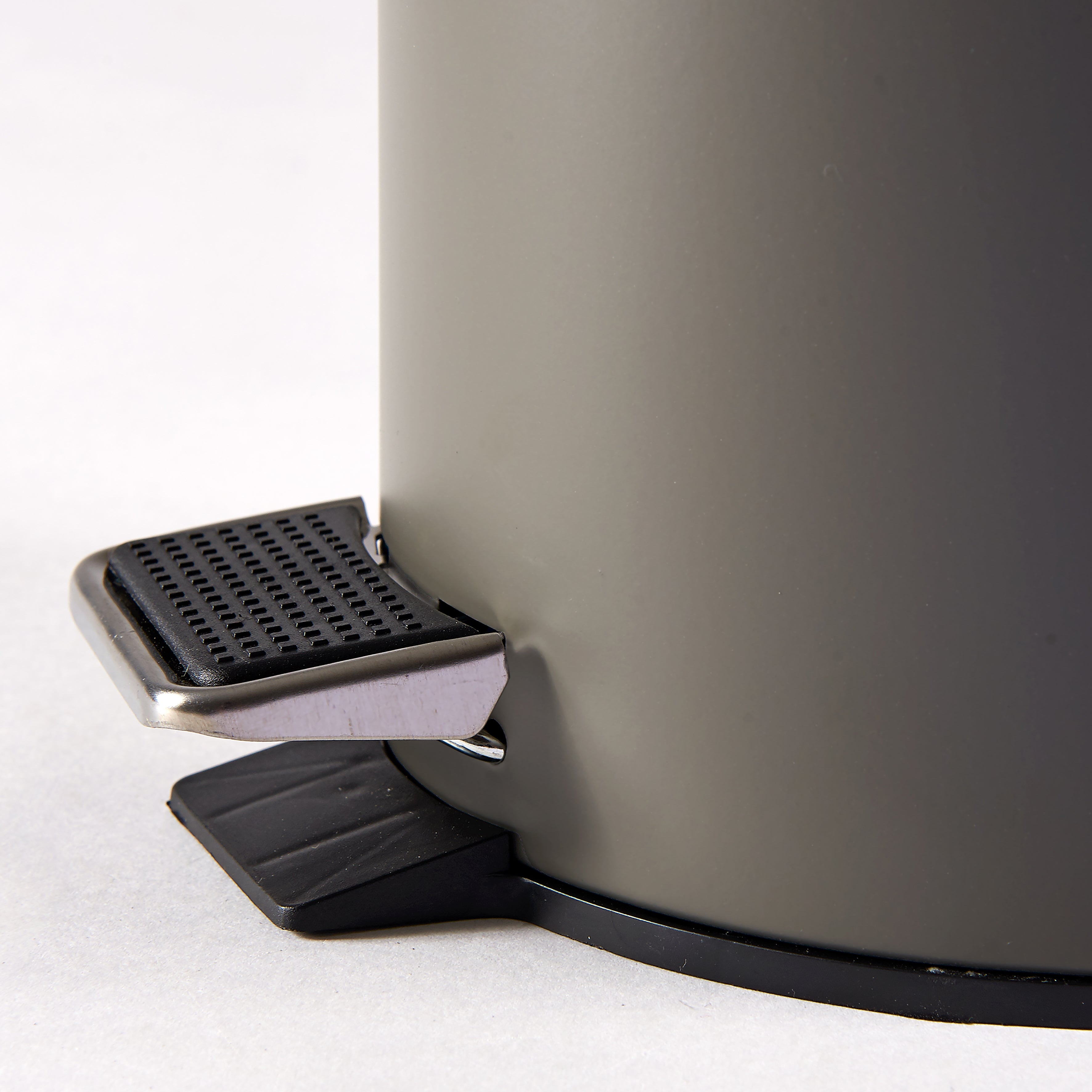 Bidoncino c/pedale 3L LELLO grigio