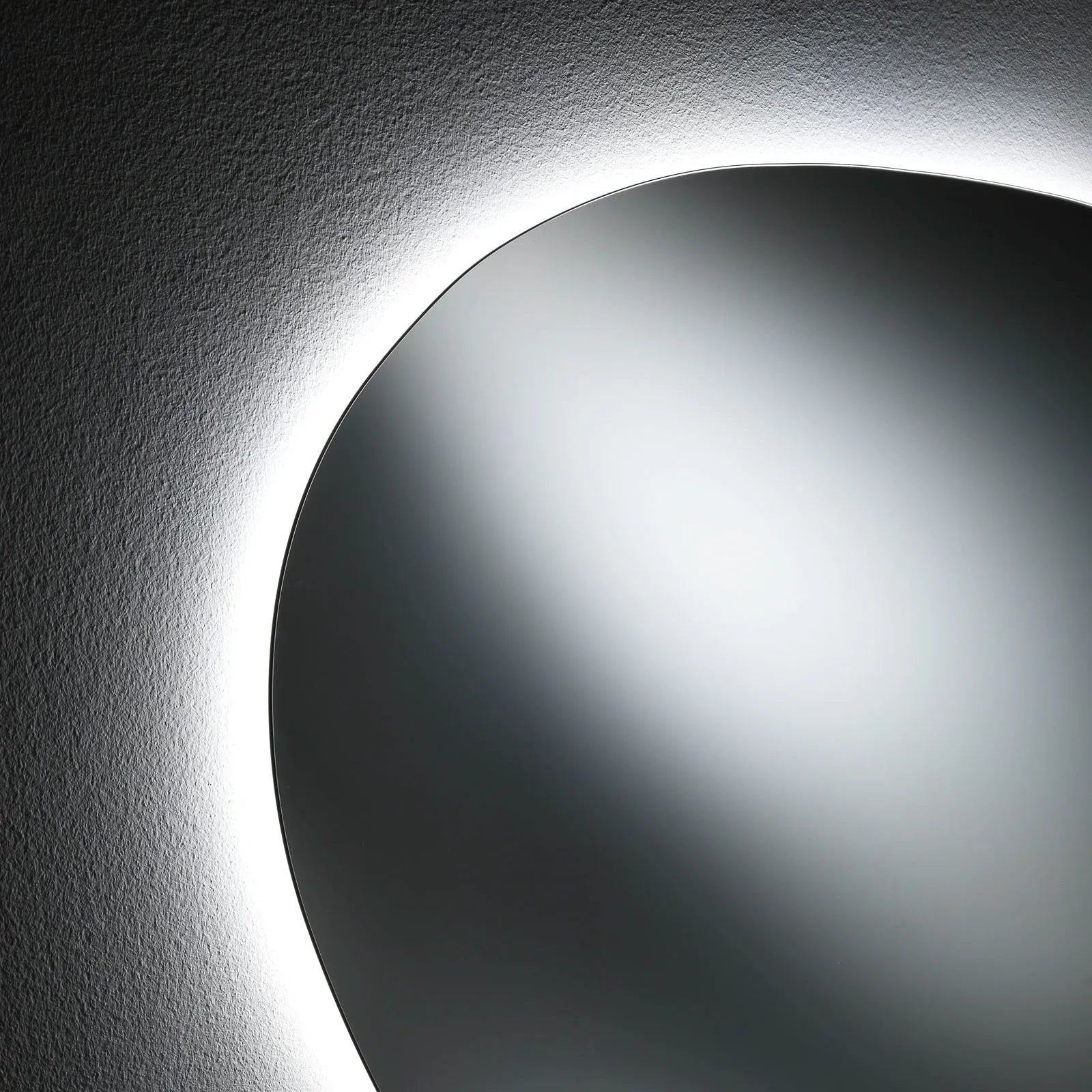 Spiegel mit LED HAULE