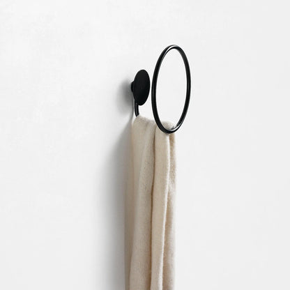 TITIK black coat hanger