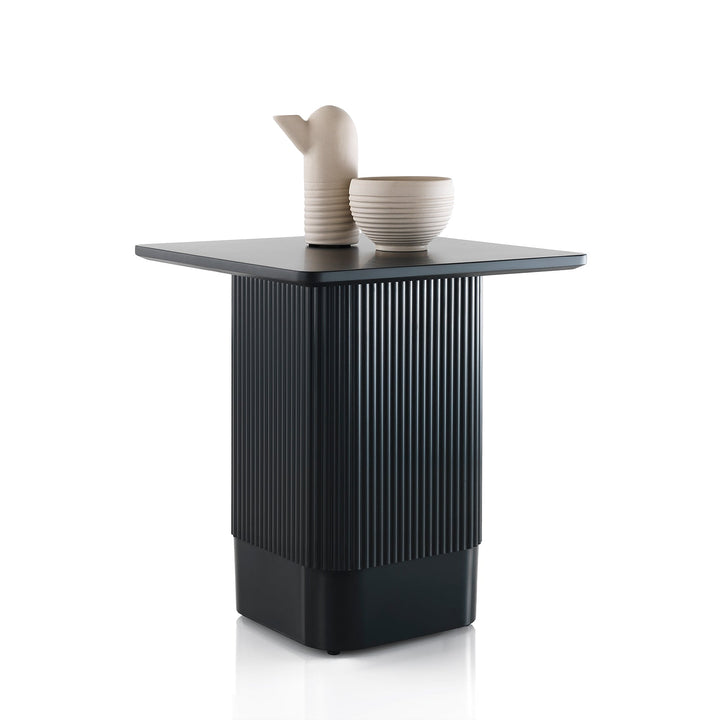DHAHAB black table