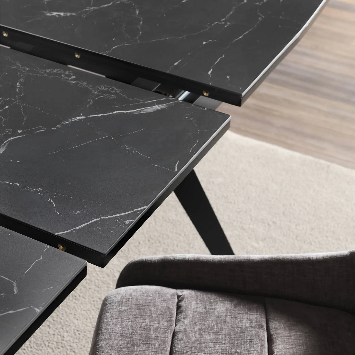 REEDE extendable table black