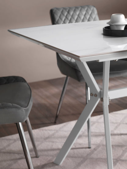 GAAST white table
