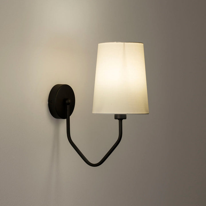 BERLIN black wall light