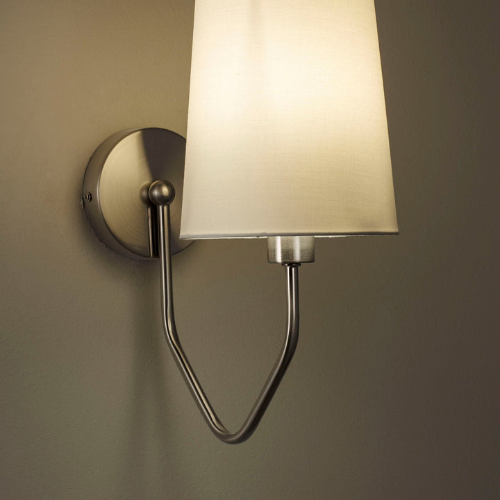 BERLIN nickel wall light