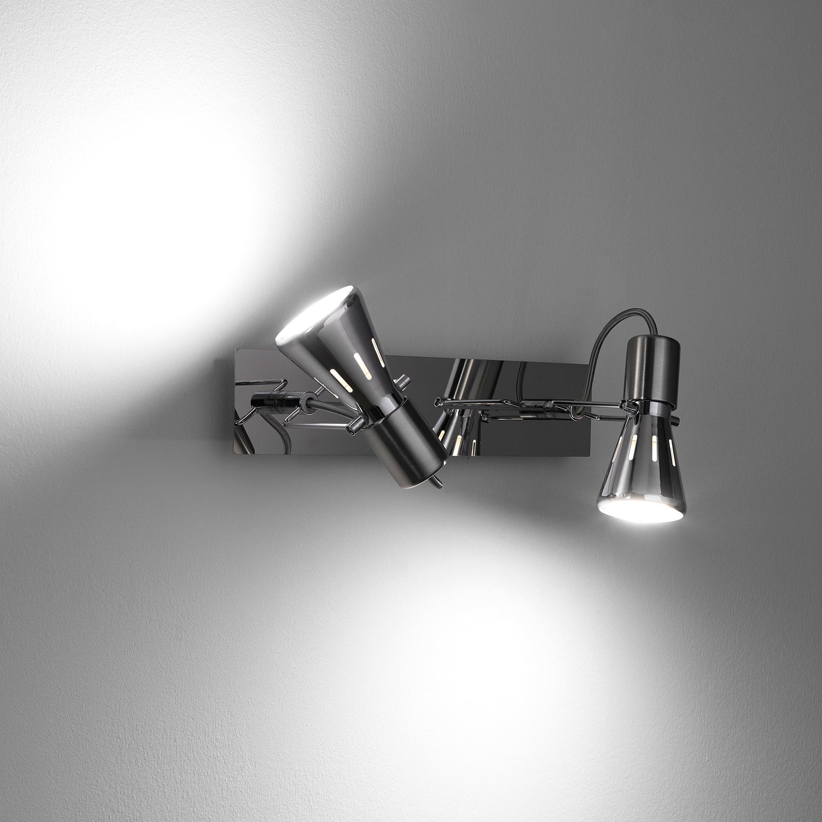 ROY verstellbarer Chrom-Strahler