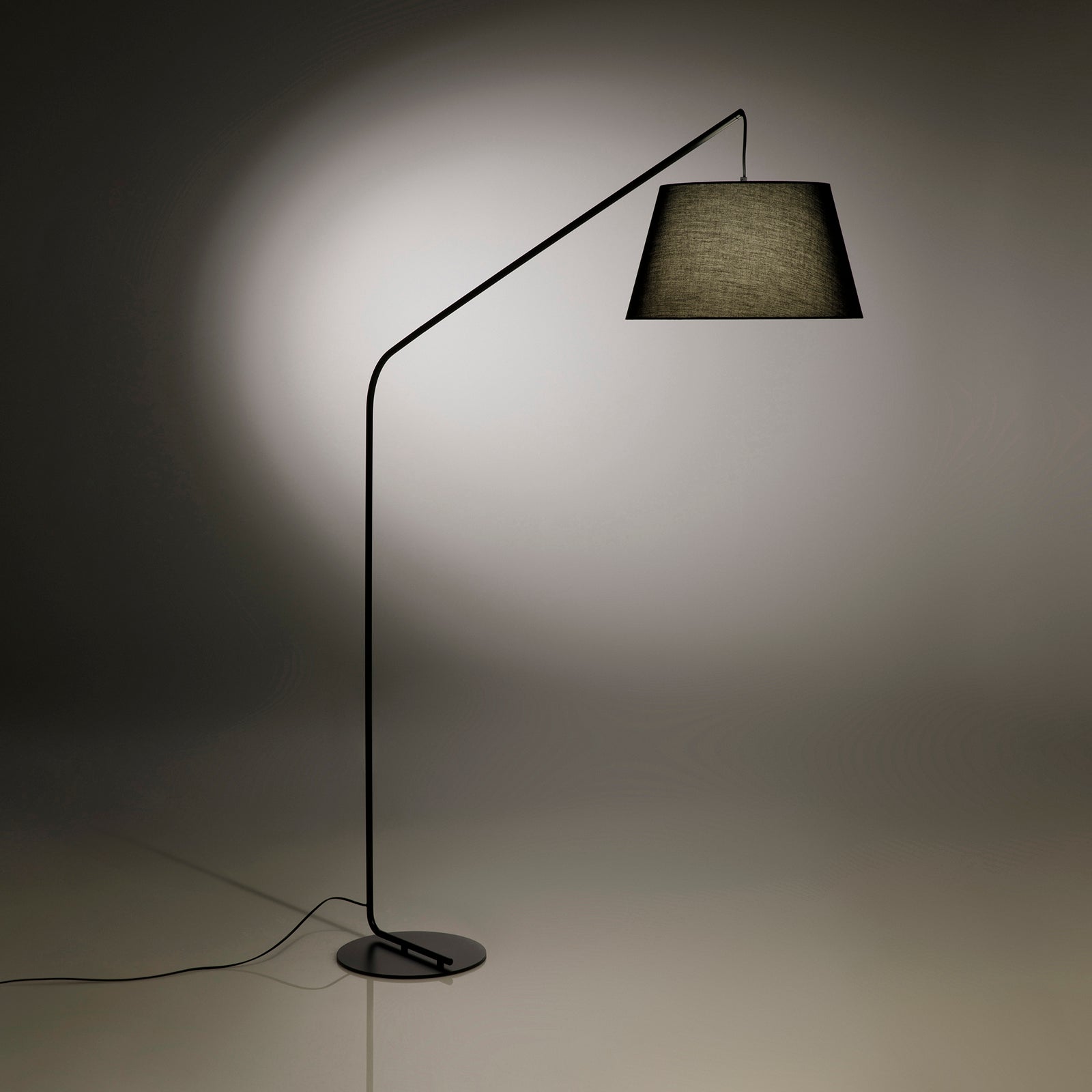 Lampada da terra SNEEK | Nero
