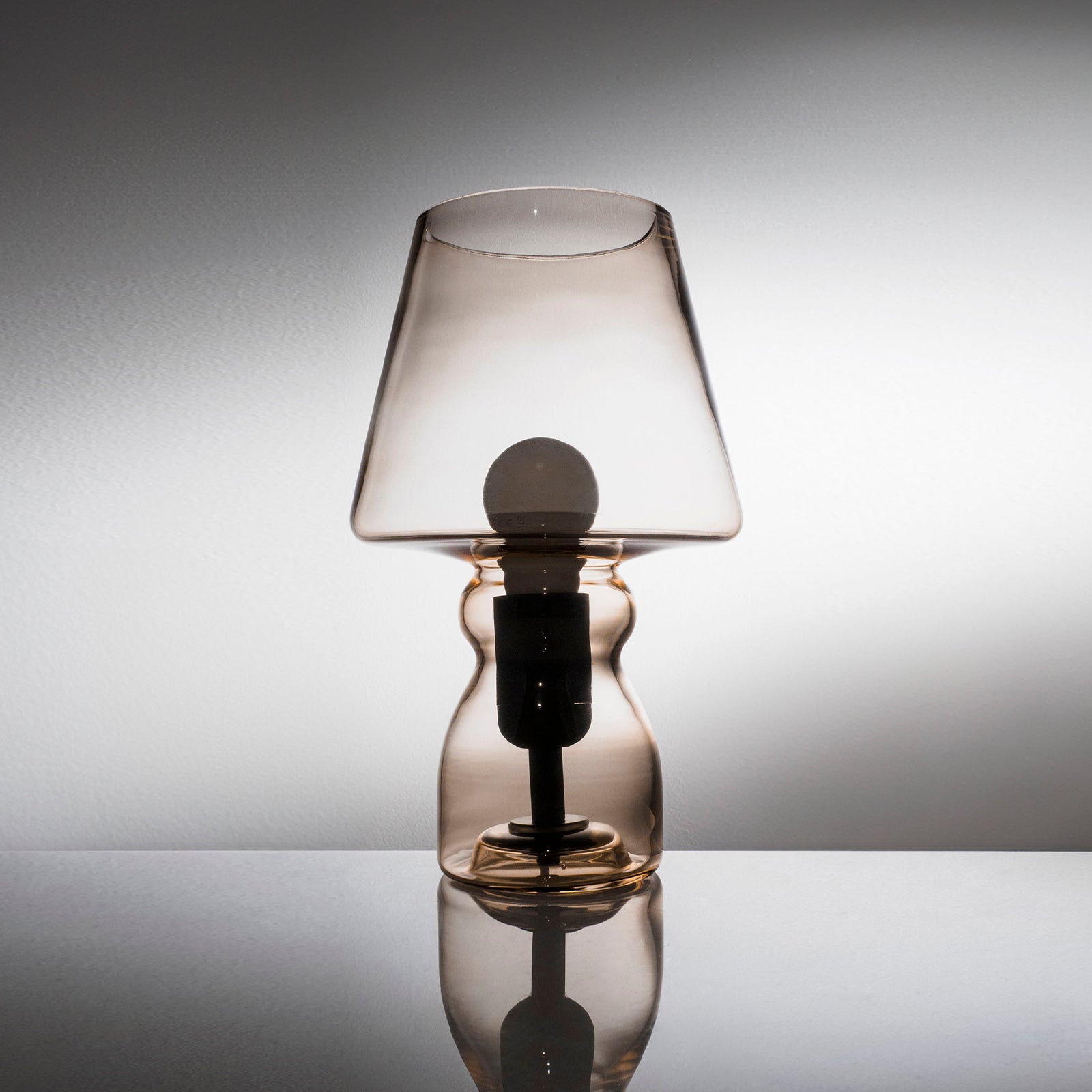 Lampada da tavolo NIVIS