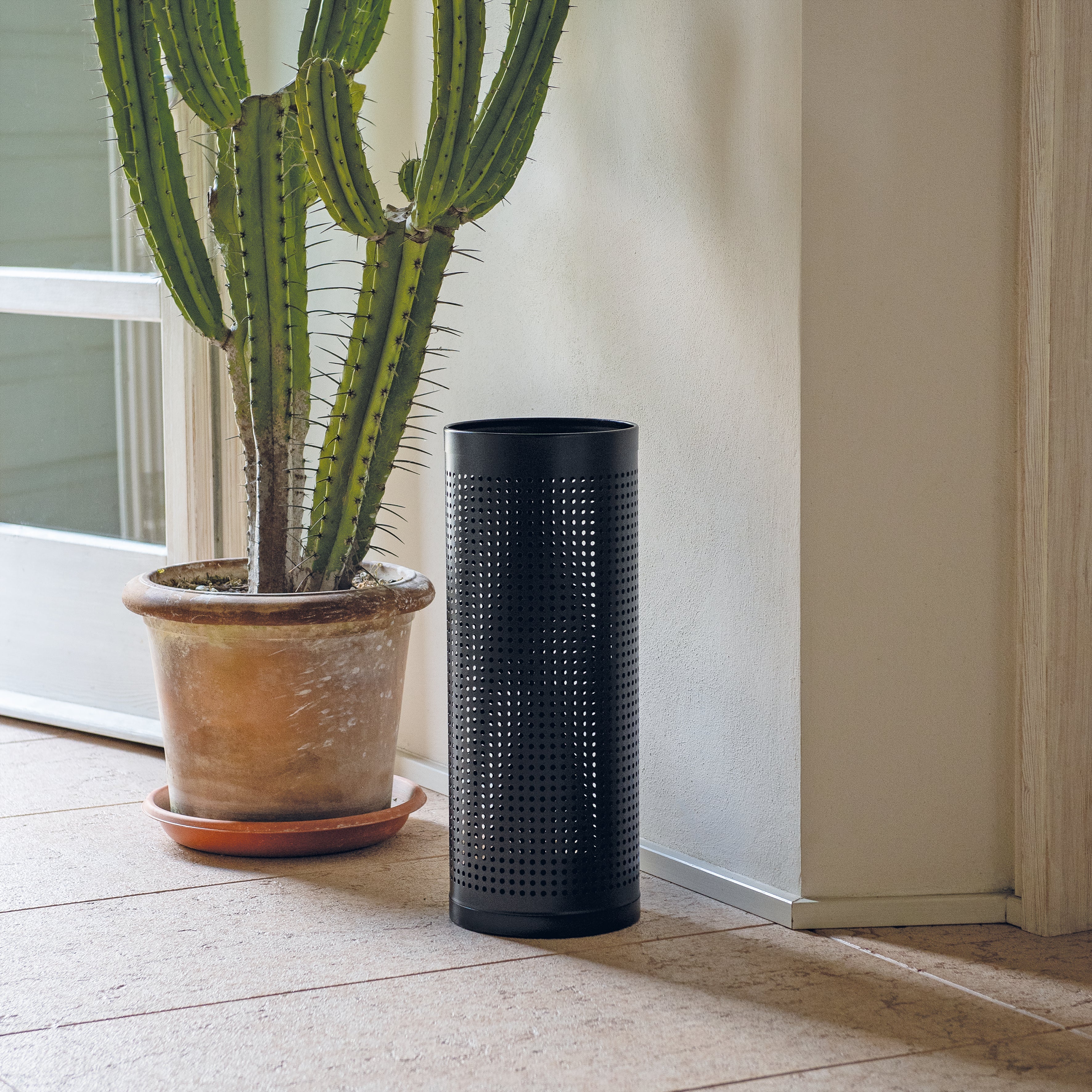 Porta ombrelli YURI nero