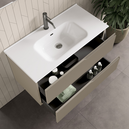 Composizione ZIP tortora