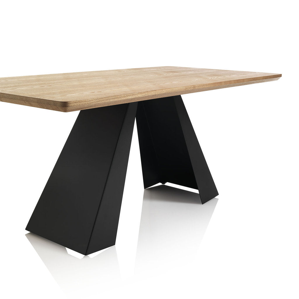 LEMN table