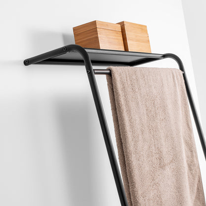 WANDO black coat hanger