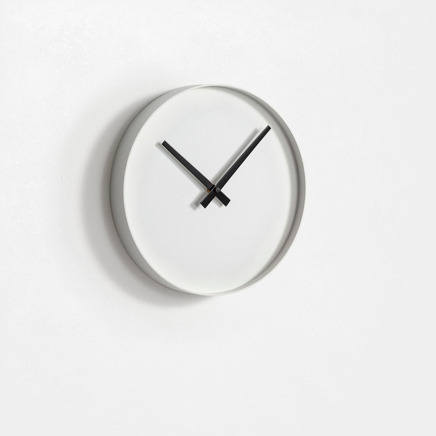 White TAIMU wall clock