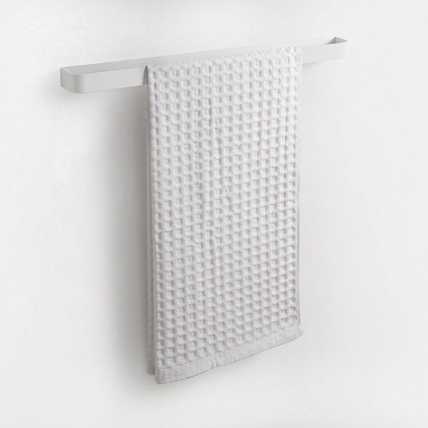 JIRO white wall towel holder