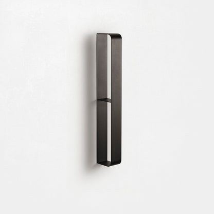 JIRO black vertical wall towel holder