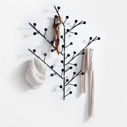Set of 4 black KI coat hangers
