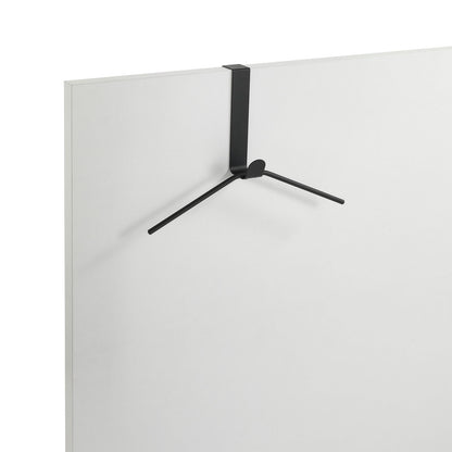 KRUKA black door hanger
