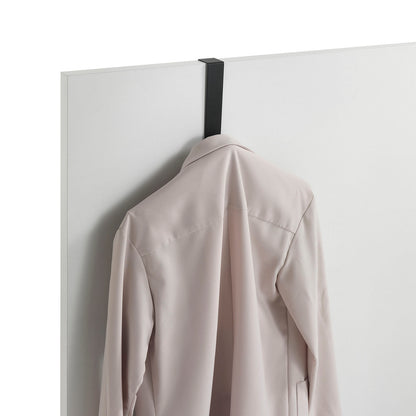 KRUKA black door hanger