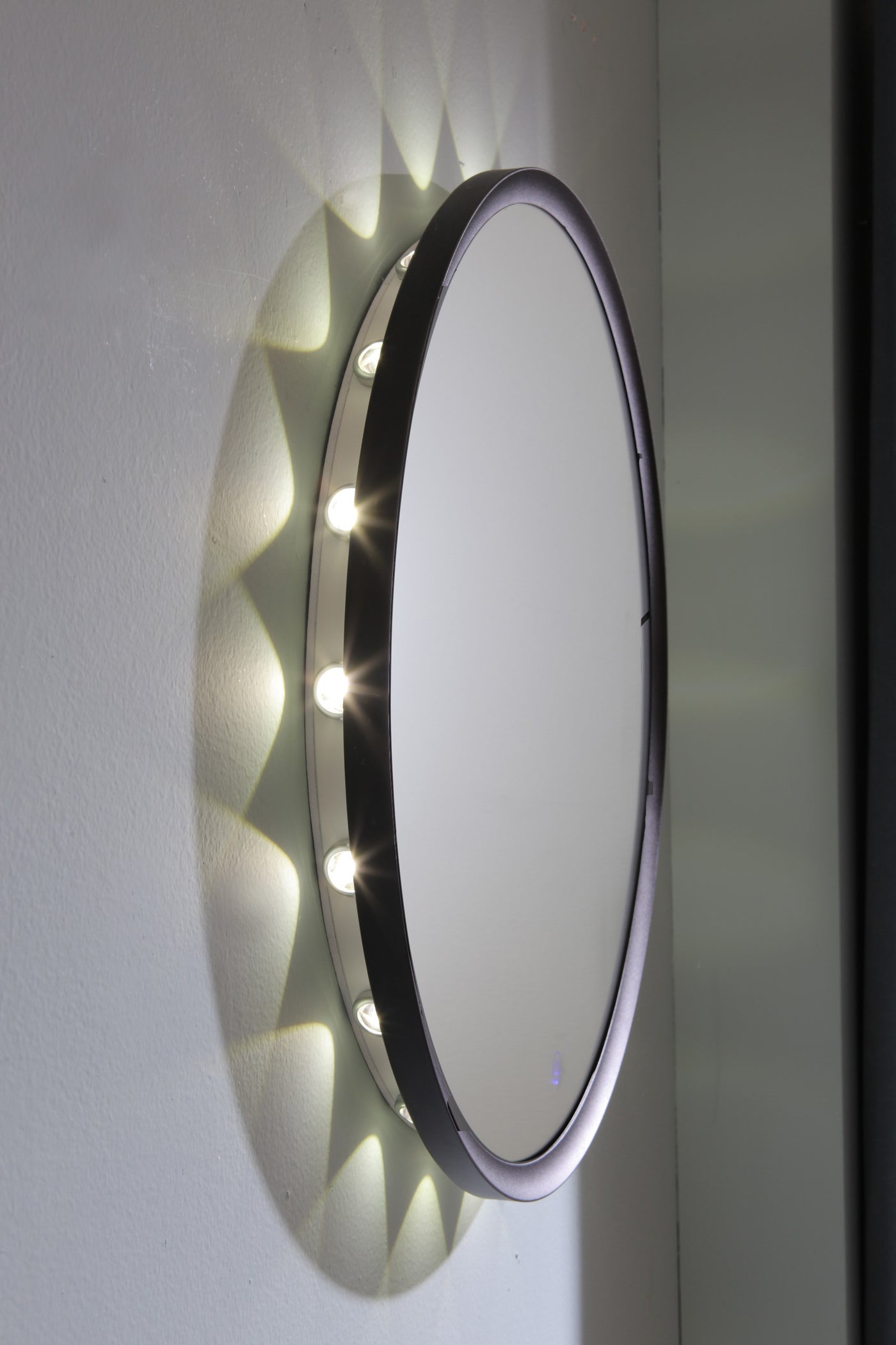 Specchio da parete con luce led BILL