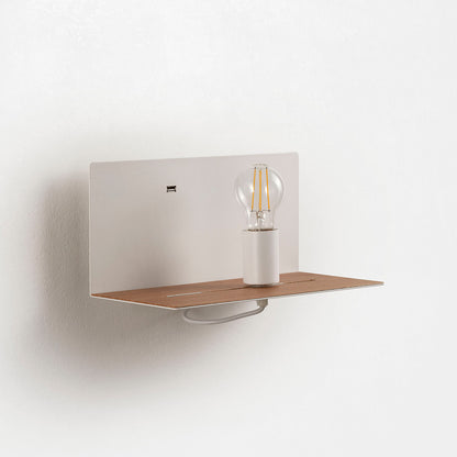 Weiße Wandleuchte INEZ mit USB