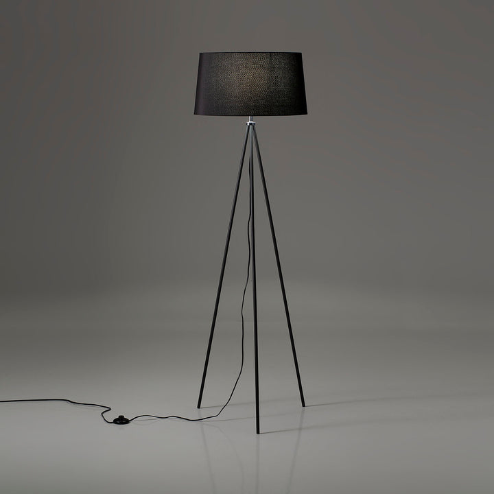 THATON black floor lamp