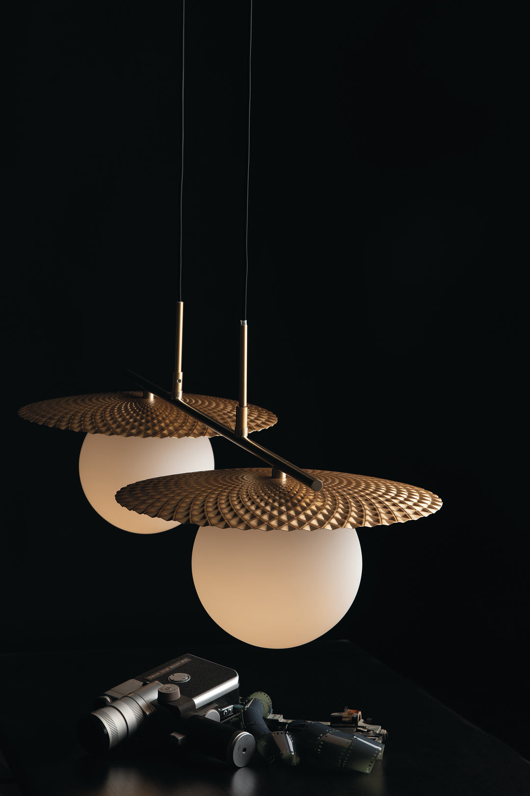 BOSHI goldener Kronleuchter 2 Glühbirnen